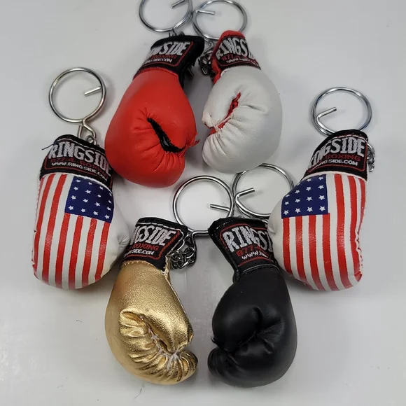 Set of 6 Ringside Boxing Glove Keychain Rings. - Picture 3 of 4